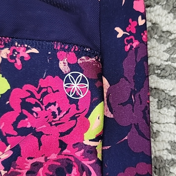 GAIAM Navy Blue Floral Racerback Sports Bra Size M - Picture 5 of 5